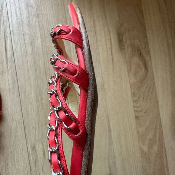CHANEL Chain Sandals - Picture 5 of 16
